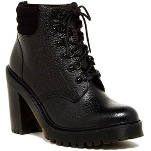 Dr. Martens Persephone Leather Ankle Boot - Black